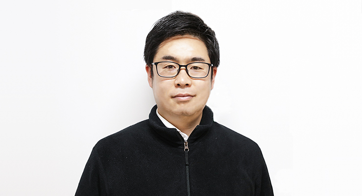 staff_img01.jpg