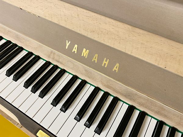 中古ピアノ YAMAHA（ヤマハ）U3H カスタム 好みの色に塗装します 