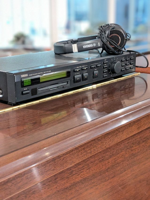YAMAHA(ヤマハ) W500WnC 歴史的名作ピアノ カスタム YAMAHA(ヤマハ) W500WnC 歴史的名作ピアノ カスタム