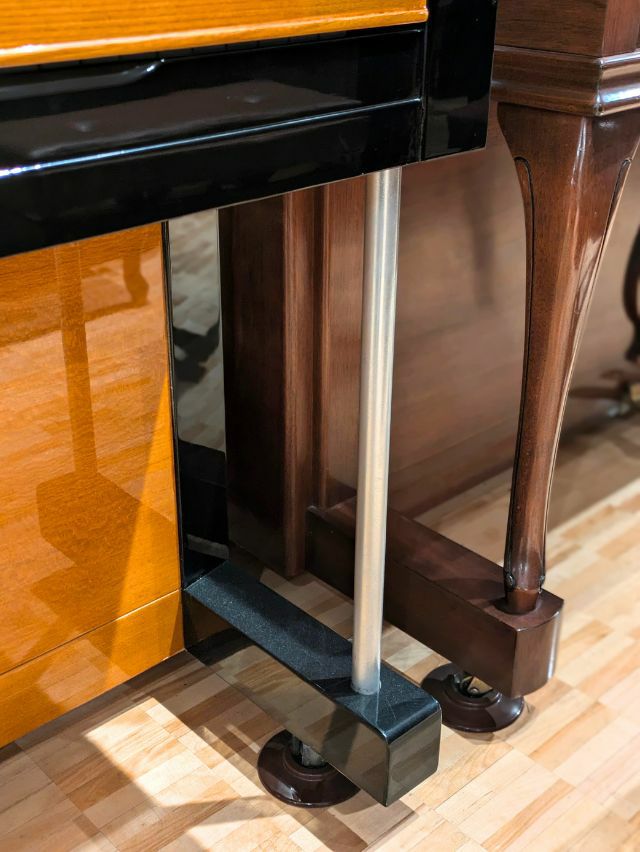 YAMAHA（ヤマハ） U3B 歴史的名作ピアノ モダンデザイン