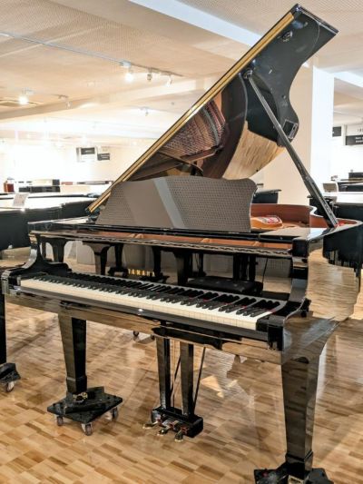 中古グランドピアノ YAMAHA（ヤマハ）G3E 豊かな響き、多彩な音色 