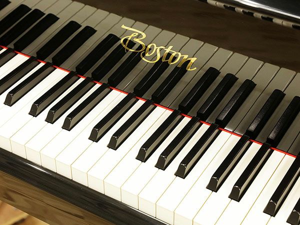 中古グランドピアノ　BOSTON（ボストン）GP156PE　鍵盤