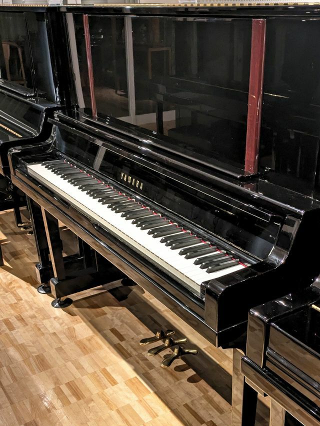 中古ピアノ　YAMAHA（ヤマハ）YU50　本体