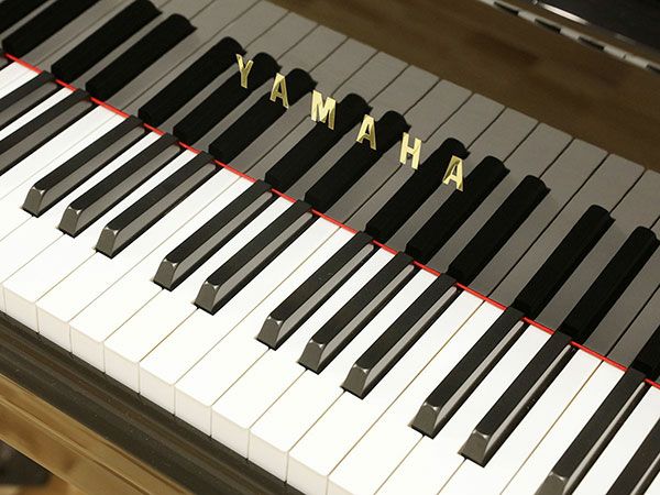 中古グランドピアノ　YAMAHA（ヤマハ）G5E　鍵盤
