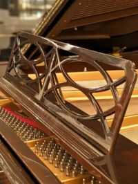 自動演奏機能付　中古スタインウェイ (STEINWAY＆SONS）M170 チッペンデール　ウォルナット