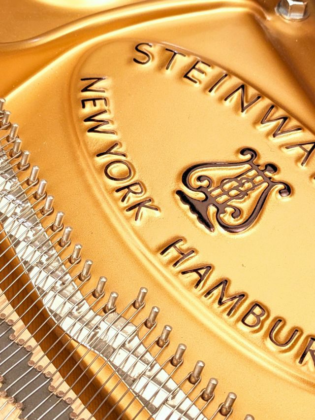 STEINWAY＆SONS（スタインウェイ＆サンズ） M170 自動演奏機能付 中古