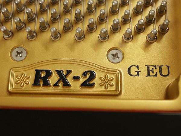 中古グランドピアノ　KAWAI（カワイ）RX2G-EU　奥行178cm