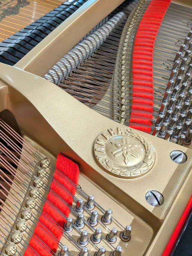 YAMAHA（ヤマハ） CS2 中古グランドピアノ 奥行250cm！セミコンサート 