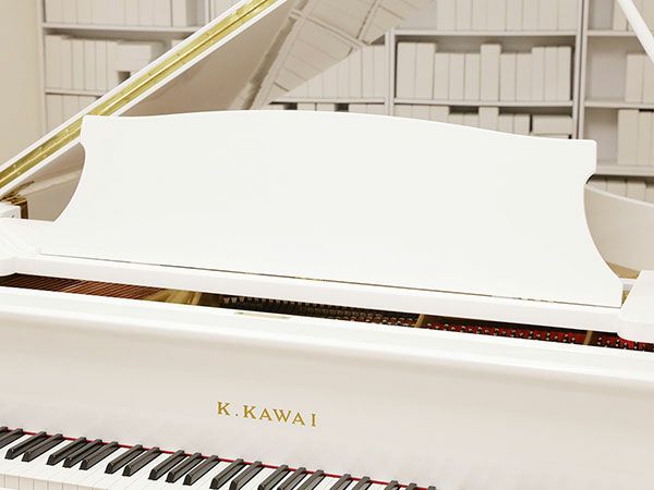 ホワイトピアノ KAWAI（カワイ）KG3C 中古 カワイKGシリーズの白いグランドピアノ | 中古ピアノ・新品ピアノ販売専門店 グランド ギャラリーオンラインショップ