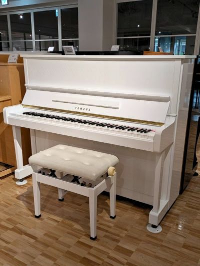 中古ピアノ YAMAHA（ヤマハ）MC10A シンプルなホワイトピアノ | 中古ピアノ・新品ピアノ販売専門店 グランドギャラリーオンラインショップ