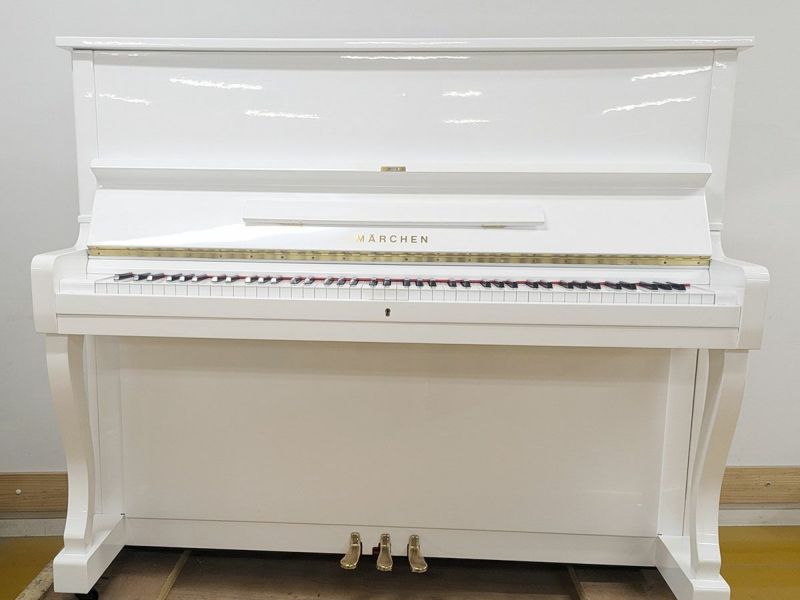ホワイトピアノ MARCHEN（メルヘン）E26 中古 河合楽器製造のお買い得
