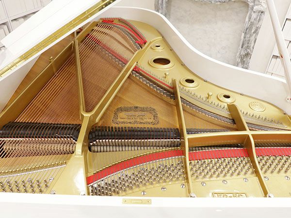 ホワイトピアノ KAWAI（カワイ）KG5C 中古 大型サイズの白いグランドピアノ | 中古ピアノ・新品ピアノ販売専門店 グランド ギャラリーオンラインショップ