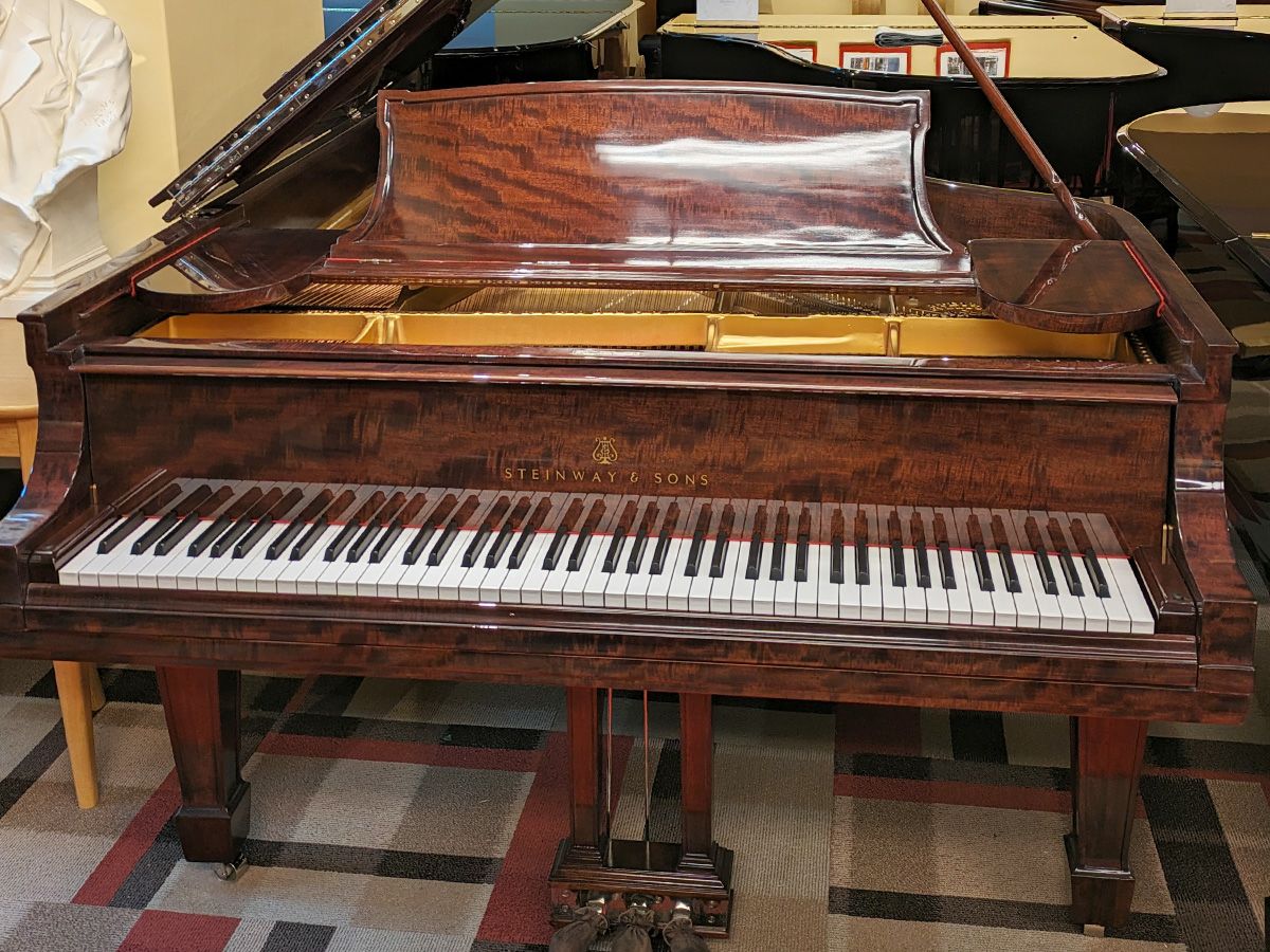  中古スタインウェイ (STEINWAY＆SONS）A2　本体