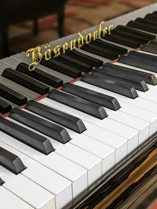 中古グランドピアノ　BOSENDORFER（ベーゼンドルファー）200　鍵盤