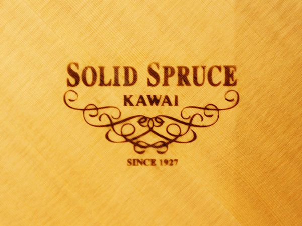 KAWAI（カワイ）C380RG　ソリッドスプルース