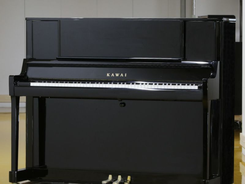 中古ピアノ　KAWAI（カワイ）K400　本体
