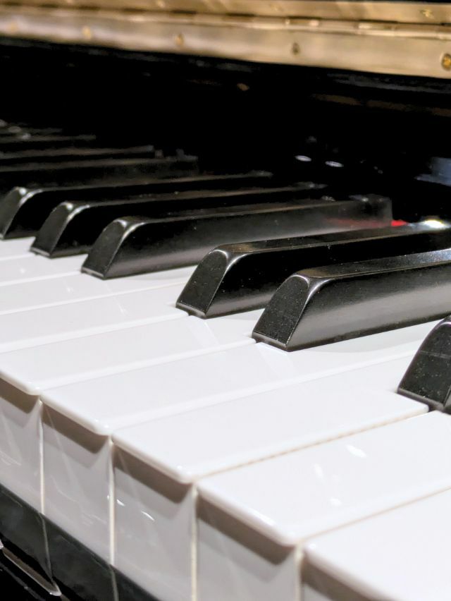 中古ピアノ MARCHEN（メルヘン）MS230 河合楽器のセカンドブランド  