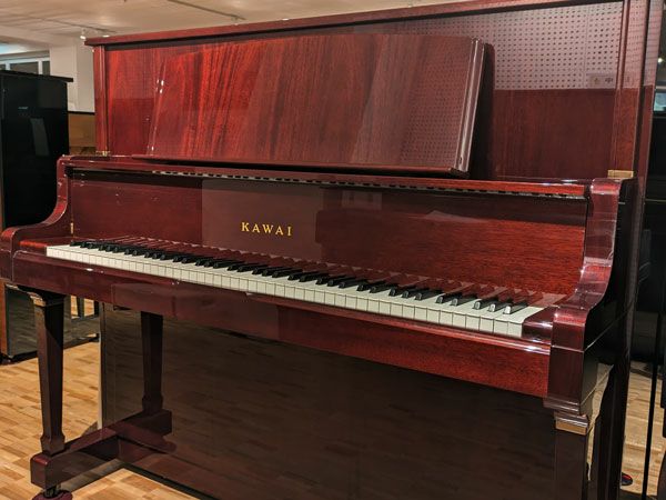 中古ピアノ KAWAI（カワイ）K81M 木目調の最高グレードアップライト