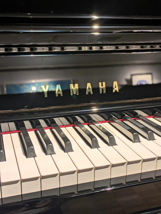 AMAHA（ヤマハ）UX10A　Xシリーズの高年式！ヤマハ小型上位グレード_鍵盤