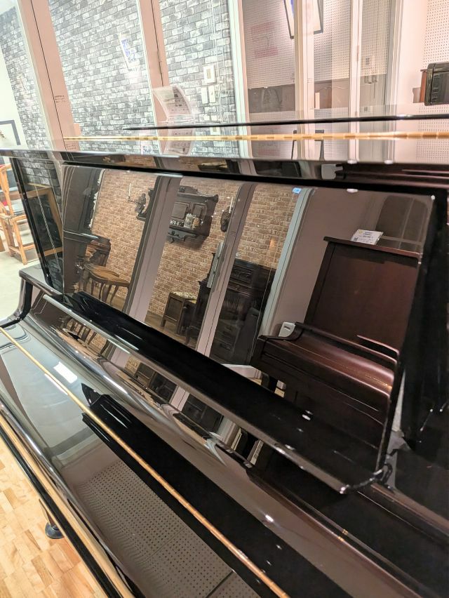 中古ピアノ　YAMAHA（ヤマハ）UX10A　譜面