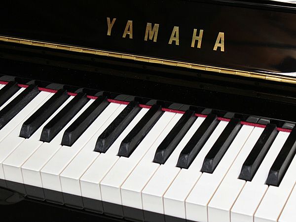 中古ピアノ　YAMAHA（ヤマハ）YU3C　鍵盤