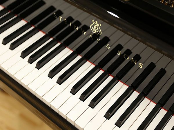 STEINWAY&SONS（スタインウェイ＆サンズ）M170_鍵盤