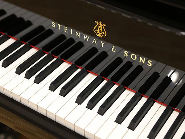 中古スタインウェイ　STEINWAY&SONS（スタインウェイ＆サンズ）O180　ニューヨーク製　鍵盤