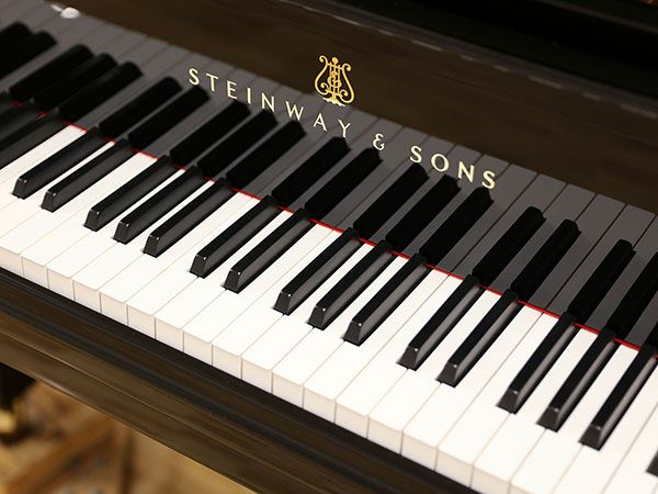 中古スタインウェイ　STEINWAY&SONS（スタインウェイ＆サンズ）S155　1950・ニューヨーク製　鍵盤