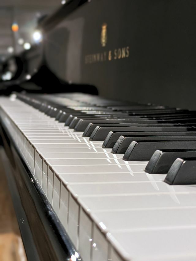 中古スタインウェイ　STEINWAY&SONS（スタインウェイ＆サンズ）S155　ニューヨーク・1955年製　譜面台