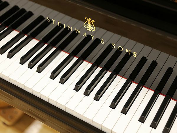 中古スタインウェイ　STEINWAY&SONS（スタインウェイ＆サンズ）S155　鍵盤