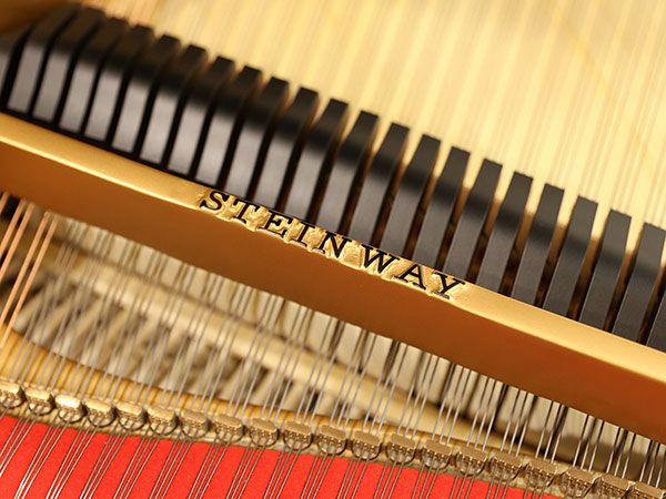 中古スタインウェイ　STEINWAY&SONS（スタインウェイ＆サンズ）S155　ニューヨーク製