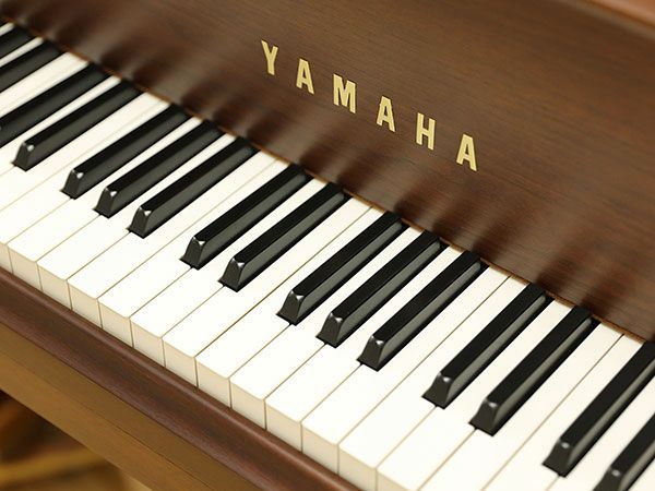 中古グランドピアノ　YAMAHA（ヤマハ）C3E Wn　鍵盤