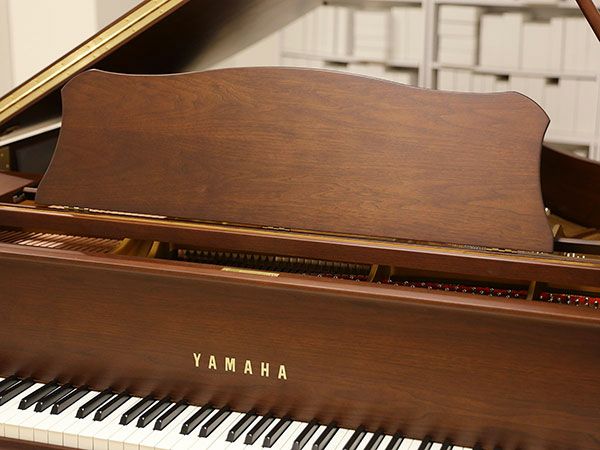 中古グランドピアノ　YAMAHA（ヤマハ）C3E Wn　譜面台