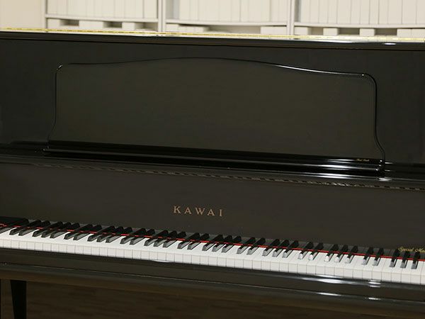 中古ピアノ　KAWAI（カワイ）DS8E　希少カワイDSシリーズ　上品な黒・猫脚仕様