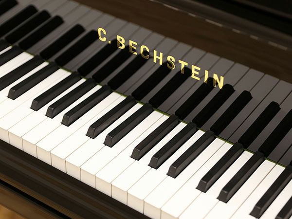 中古グランドピアノ C.BECHSTEIN（ベヒシュタイン） L 透明感のあるクリアな音色 世界三大ピアノ ベヒシュタインの小型グランド | 中古ピアノ ・新品ピアノ販売専門店 グランドギャラリーオンラインショップ