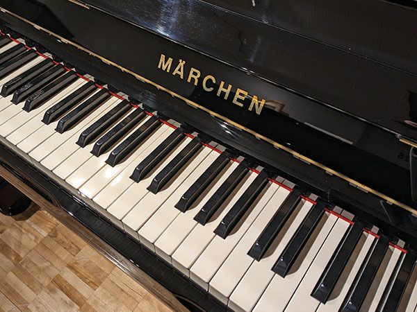 中古ピアノ　MARCHEN（メルヘン）Ma320　鍵盤