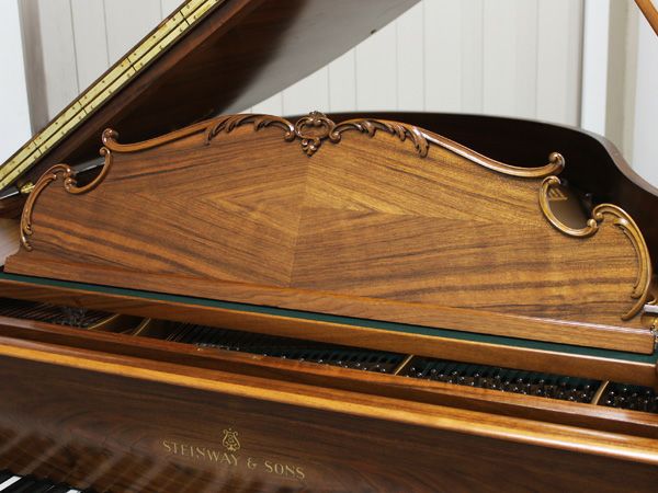 STEINWAY&SONS（スタインウェイ＆サンズ）M170 LouisXV_譜面台