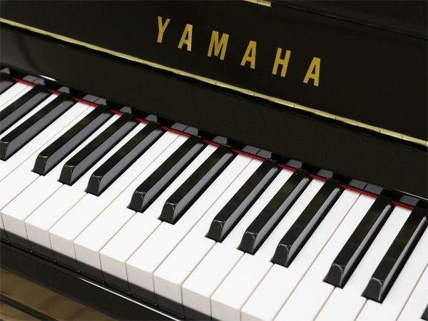 中古ピアノ　YAMAHA（ヤマハ）YU11　鍵盤
