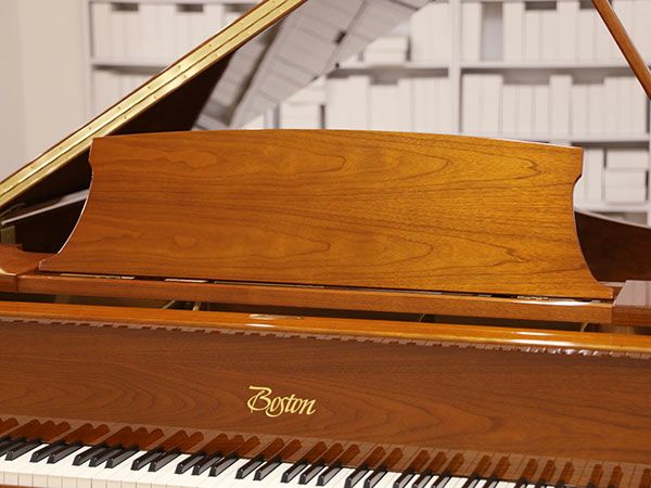 中古グランドピアノ　BOSTON（ボストン）GP163II ウォルナット　 譜面台