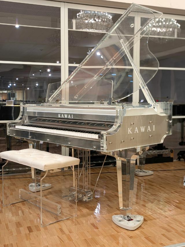 中古グランドピアノ　KAWAI（カワイ）CR40A　本体