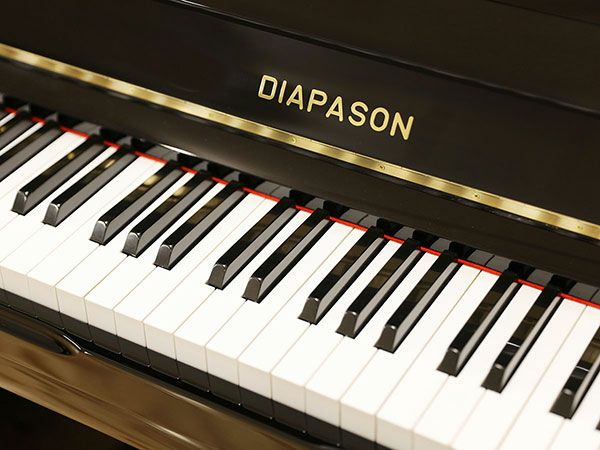 中古ピアノ　DIAPASON（ディアパソン）D35B　鍵盤