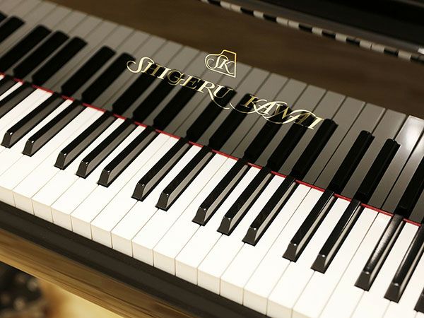 中古グランドピアノ　KAWAI（カワイ）SK2LN　鍵盤