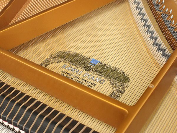 中古グランドピアノ　KAWAI（カワイ）RX3H　響板
