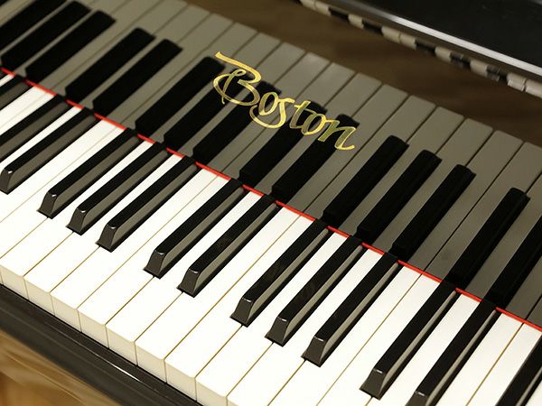 中古グランドピアノ　BOSTON（ボストン）GP178PE　鍵盤
