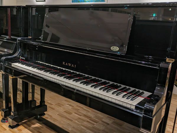 中古ピアノ KAWAI（カワイ）K81 カワイ最高グレードのアップライト