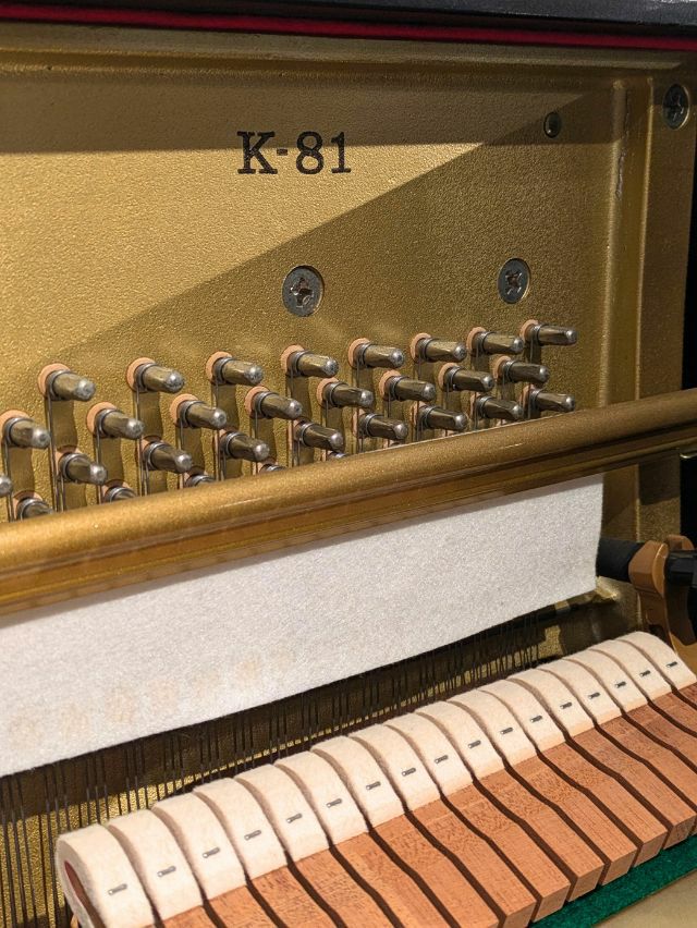 中古ピアノ　KAWAI（カワイ）K81　機種
