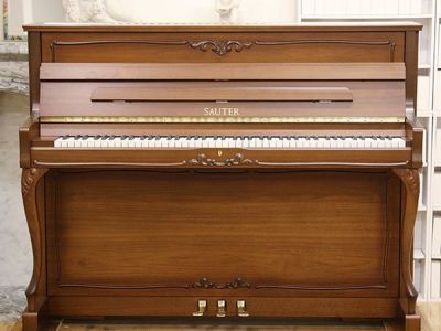 中古ピアノ SCHIMMEL（シンメル）120TN スマートで洗練された近代的な 
