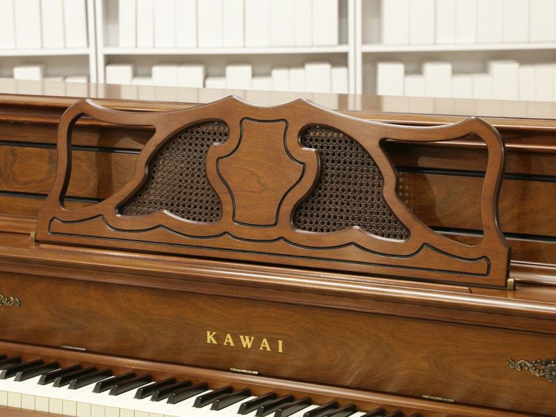 新品ピアノ　KAWAI(カワイ）C-880F 譜面台