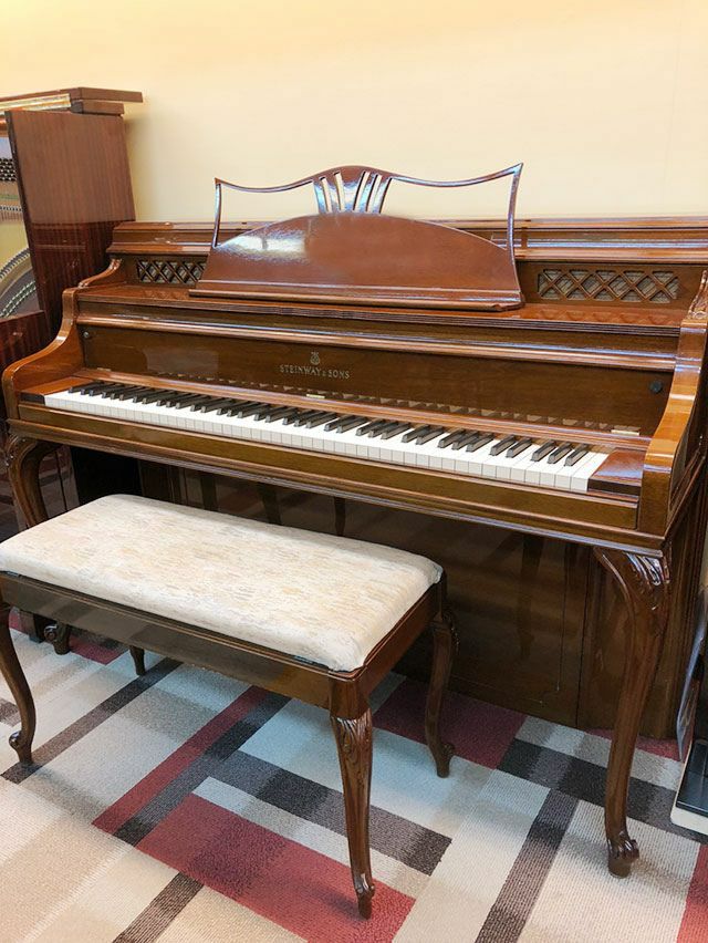 中古スタインウェイ (STEINWAY＆SONS） Model.F　本体