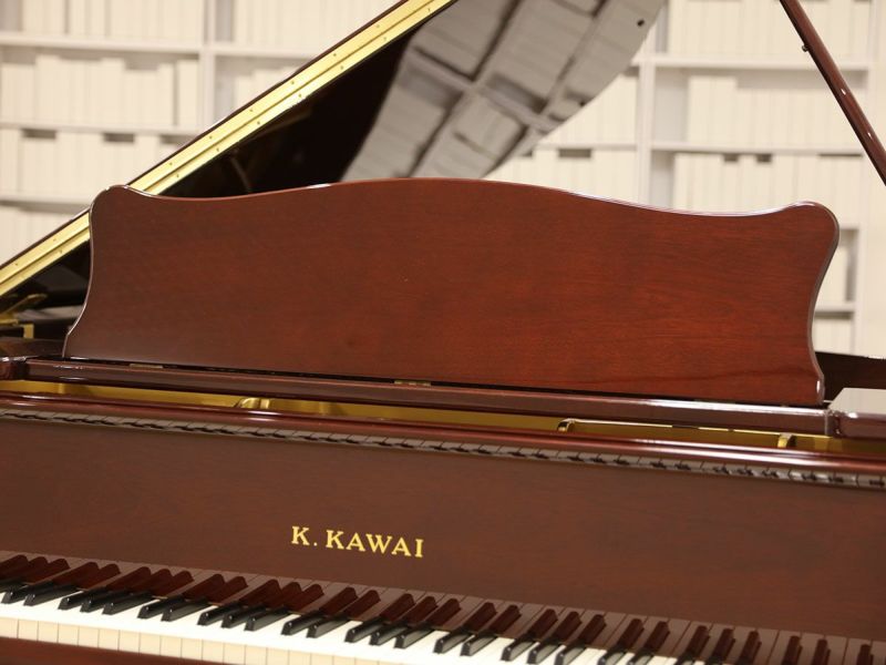 中古グランドピアノ KAWAI（カワイ）RX2AF ヨーロピアンテイスト溢れる 